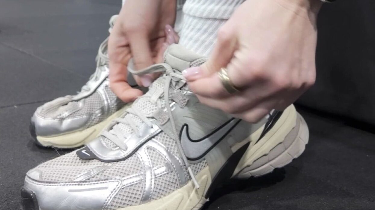 Supportive walking shoes for incline walking